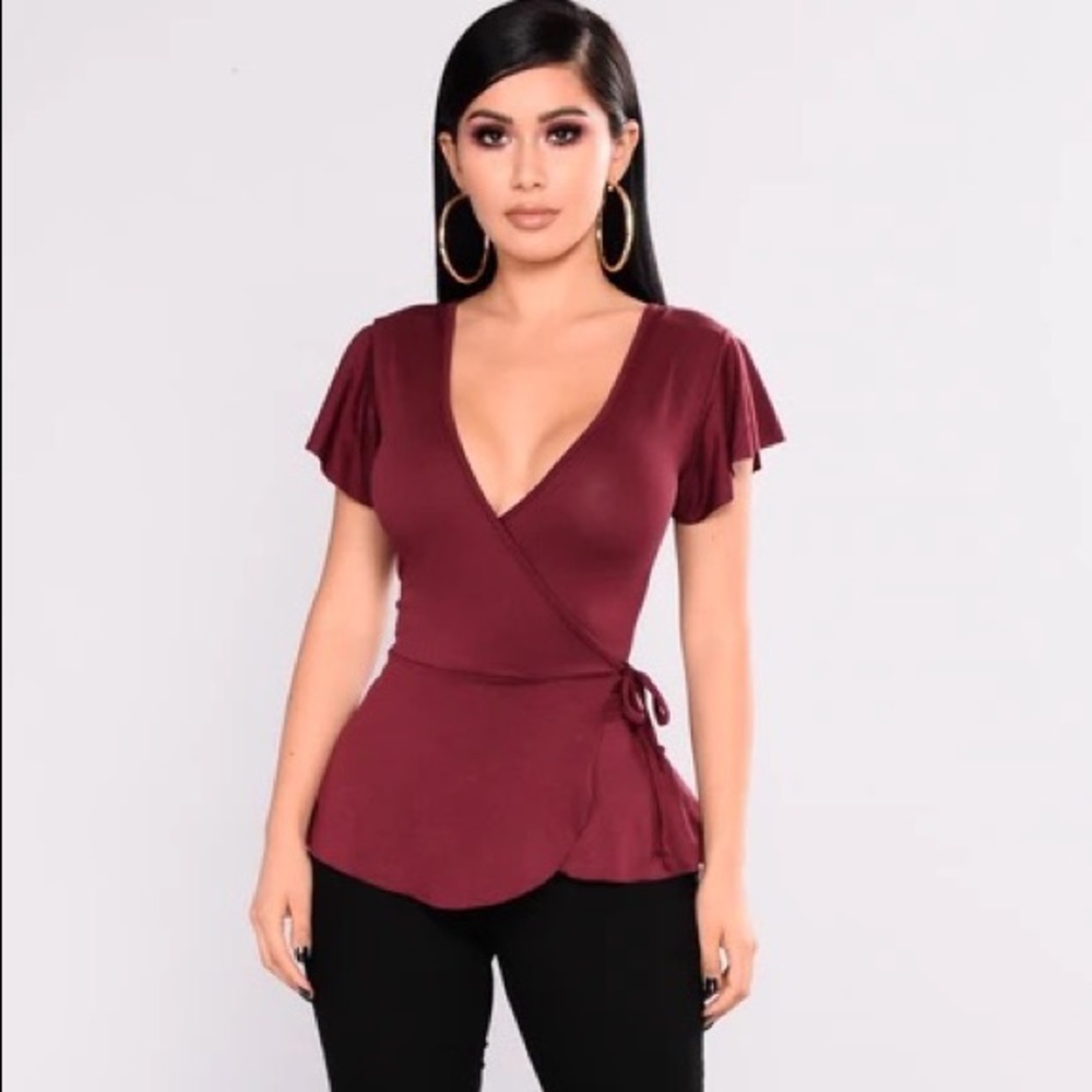 NWOT fashion nova burgundy wrap top